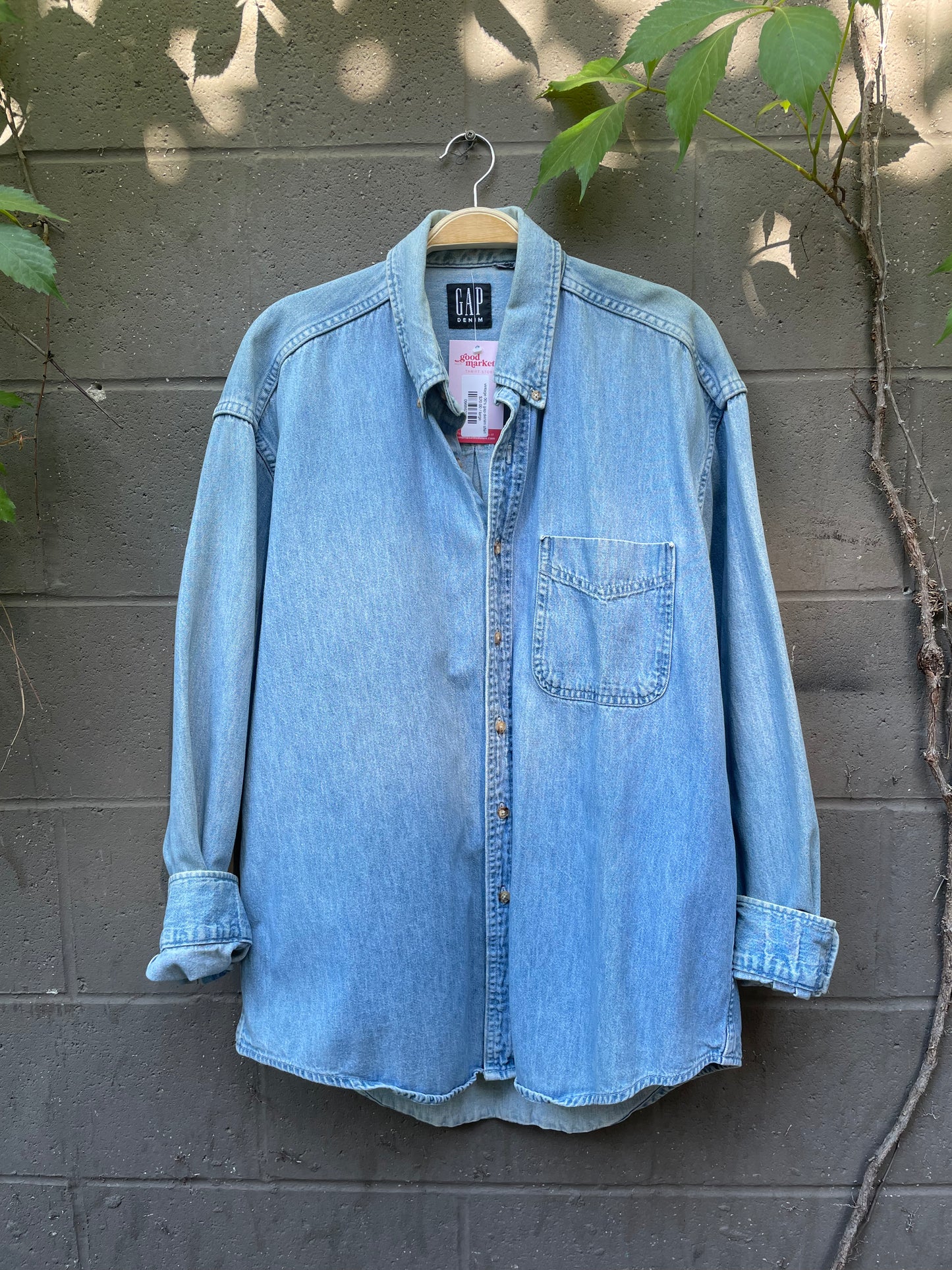 vintage 00's gap denim shirt