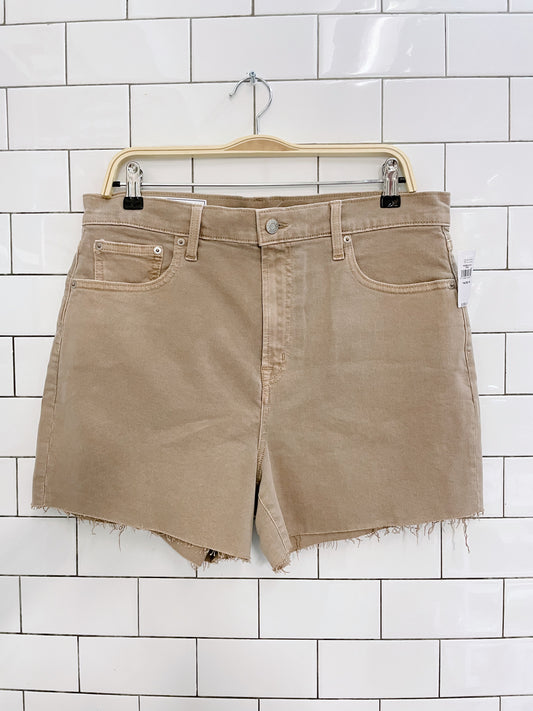 nwt gap 4" short high rise shorts