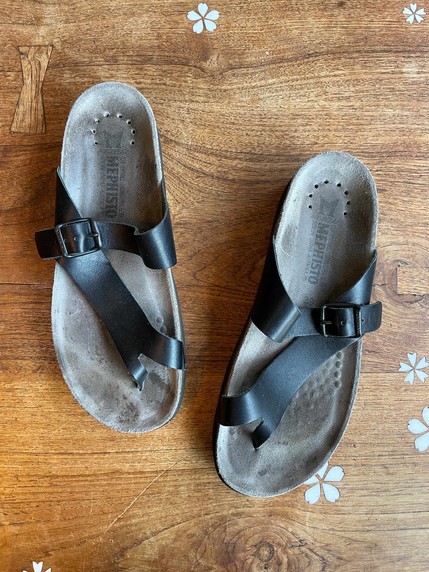 mephisto helen leather corkbed sandals