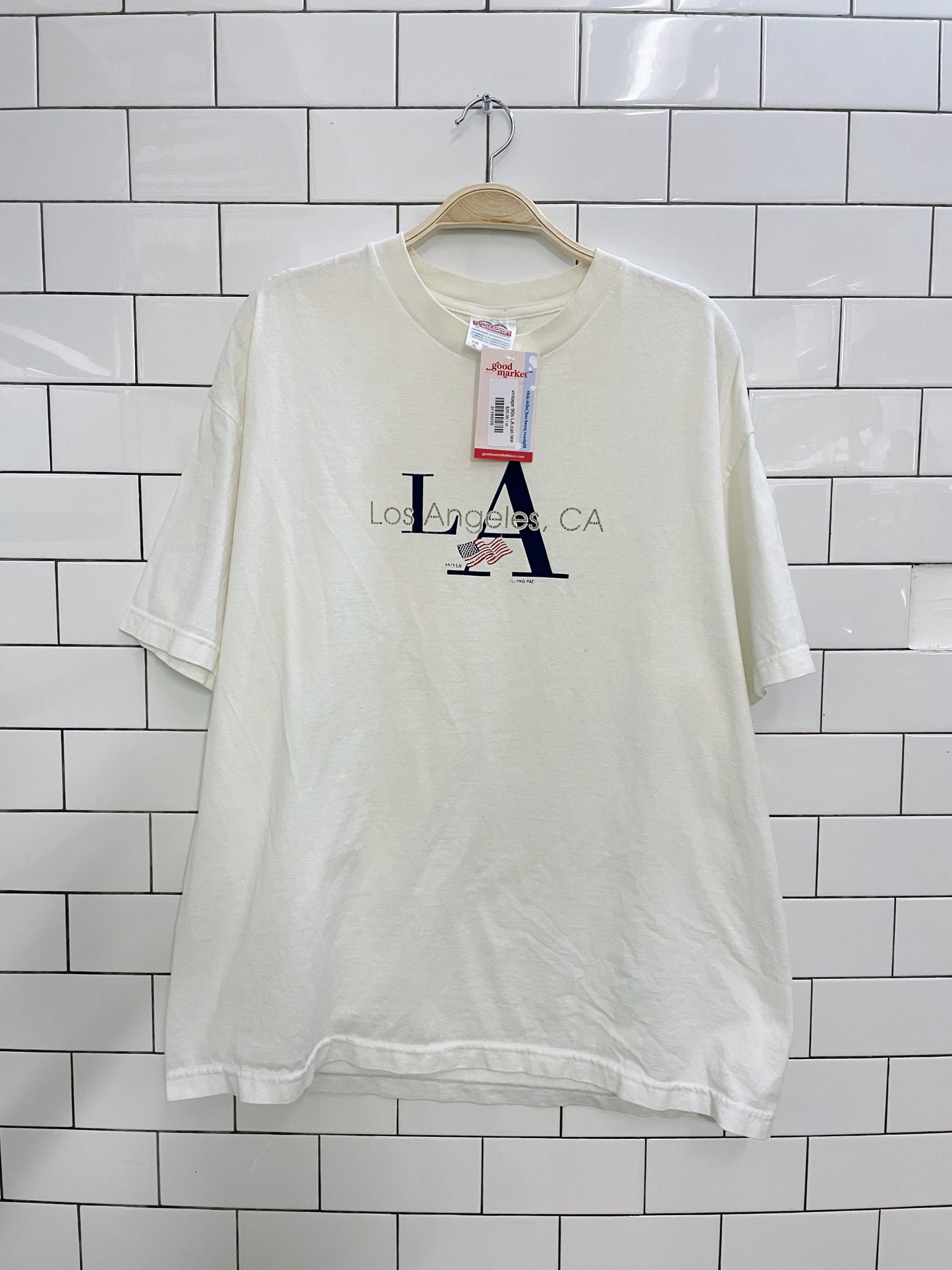 vintage 90s LA cali tee