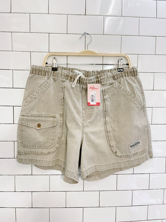 vintage windriver outback utility short