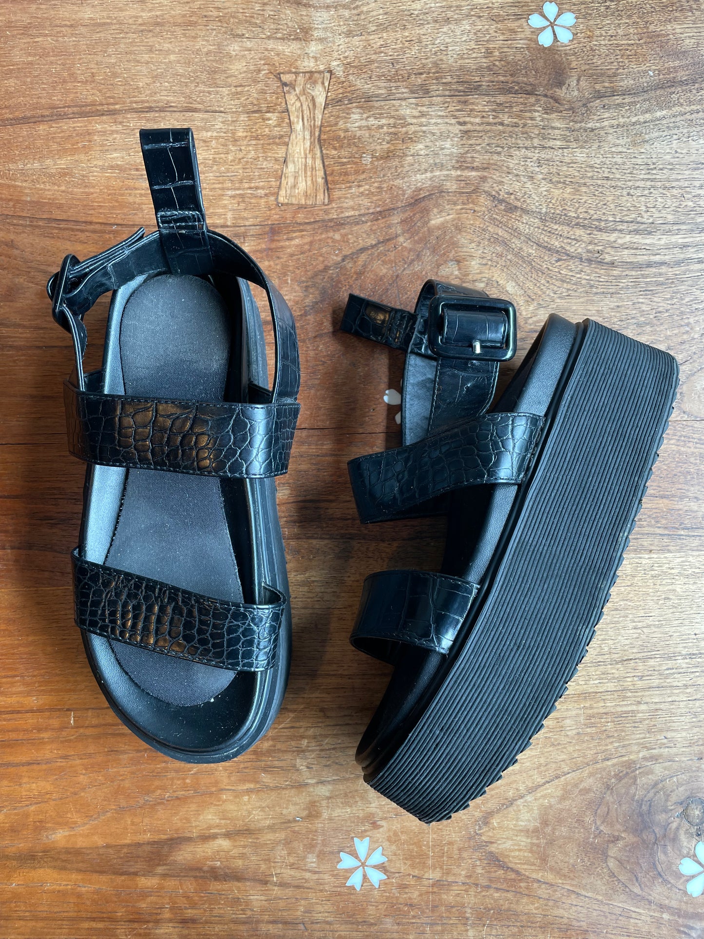 public desire platform sandals