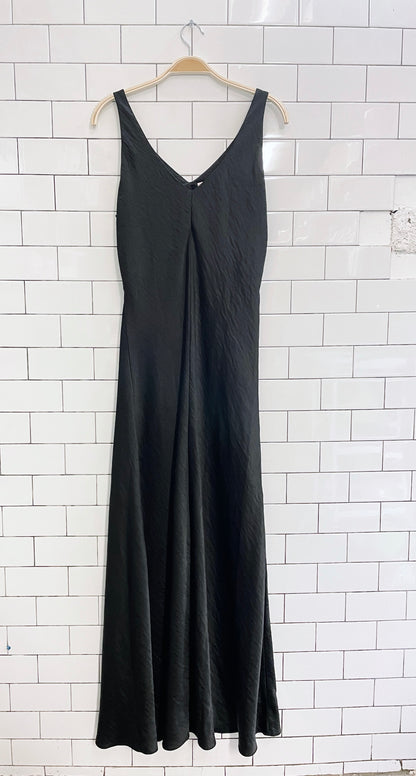 joie black satin v-neck sleeveless gown