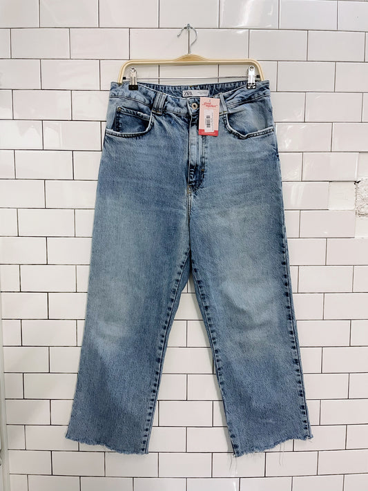zara high rise straight leg raw hem jeans