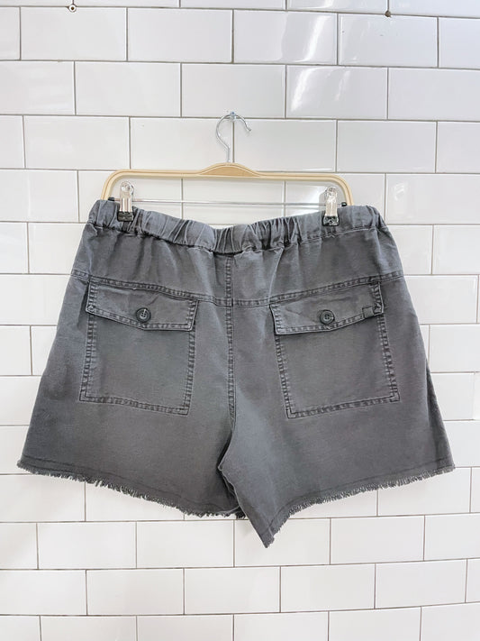 roots 2021 linen-blend cut-off short