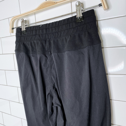 ivivva dance studio pants - size 12