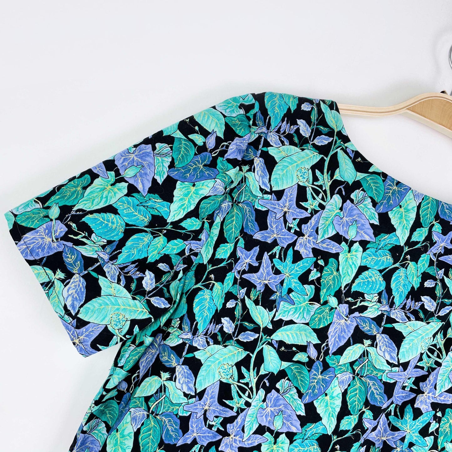 vintage handmade ivy jumper