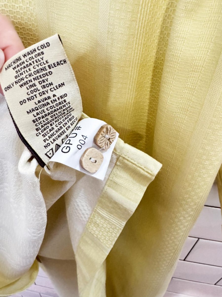 jamaica jaxx 100% silk full button resort shirt - good market thrift store