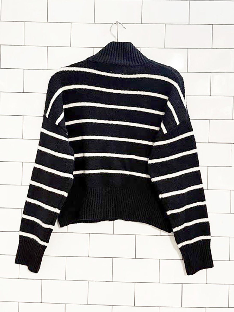 jessica simpson heart patch cozy striped cropped sweater - good market thrift store