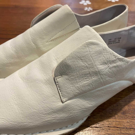 jnby white leather point toe slip on loafers - size 38