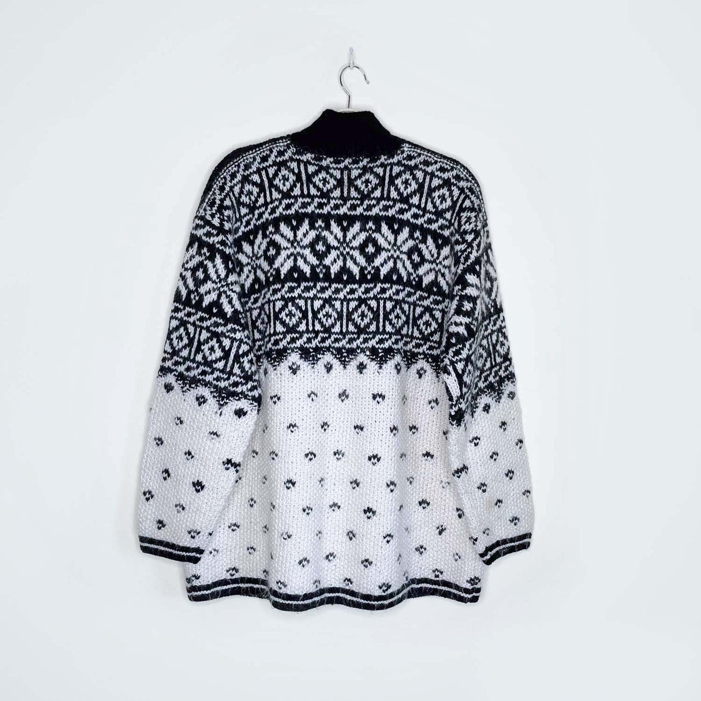 vintage handknit jones new york wool-mohair snowflake sweater - size medium