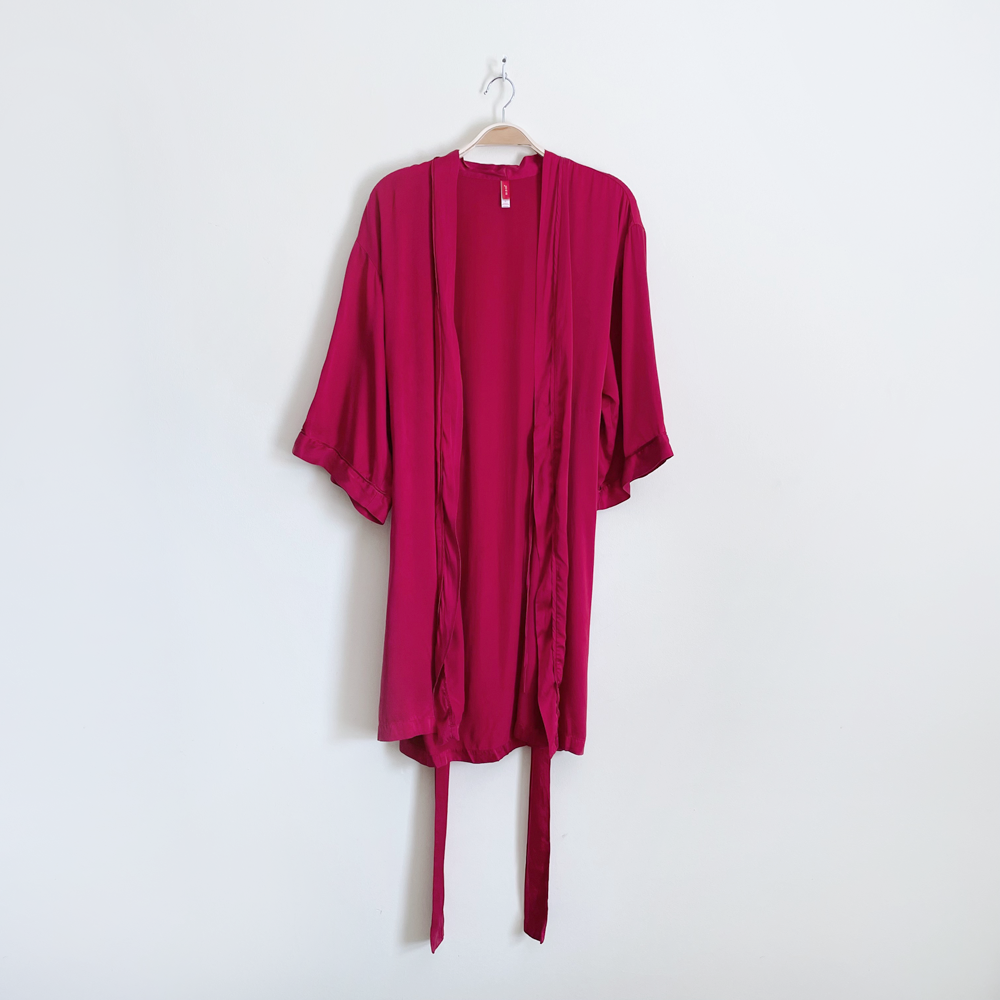 josie natori cherry red silk robe - size small