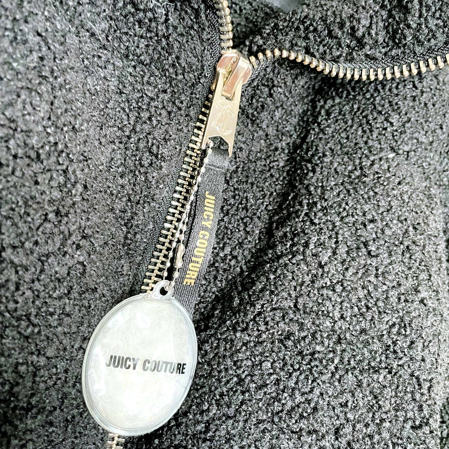 nwt juicy couture teddy short down puffer jacket - size medium