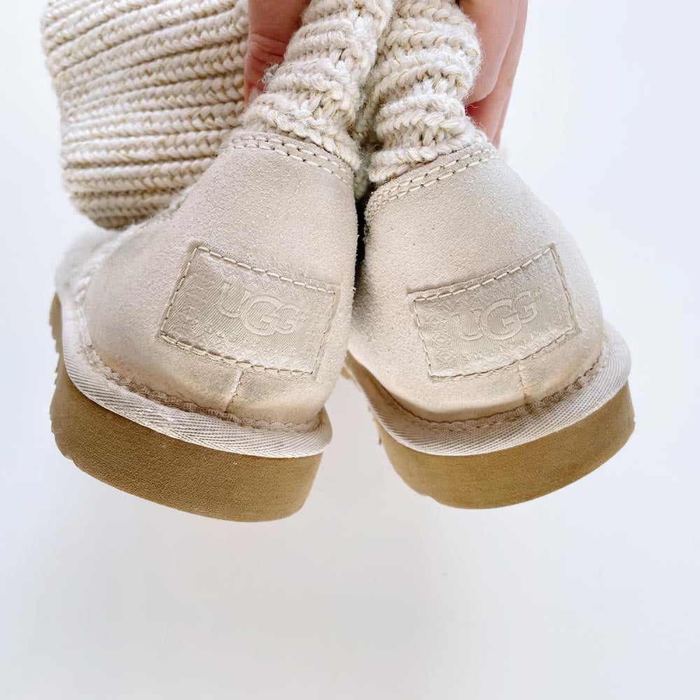 ugg classic cardy knit button boots