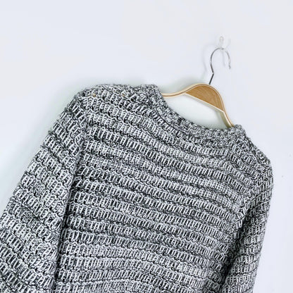 roots grey heather chunky knit crew - size medium