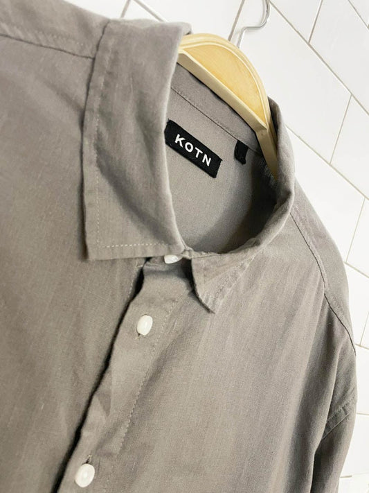 kotn linen-blend full button big pocket shirt - good market thrift store
