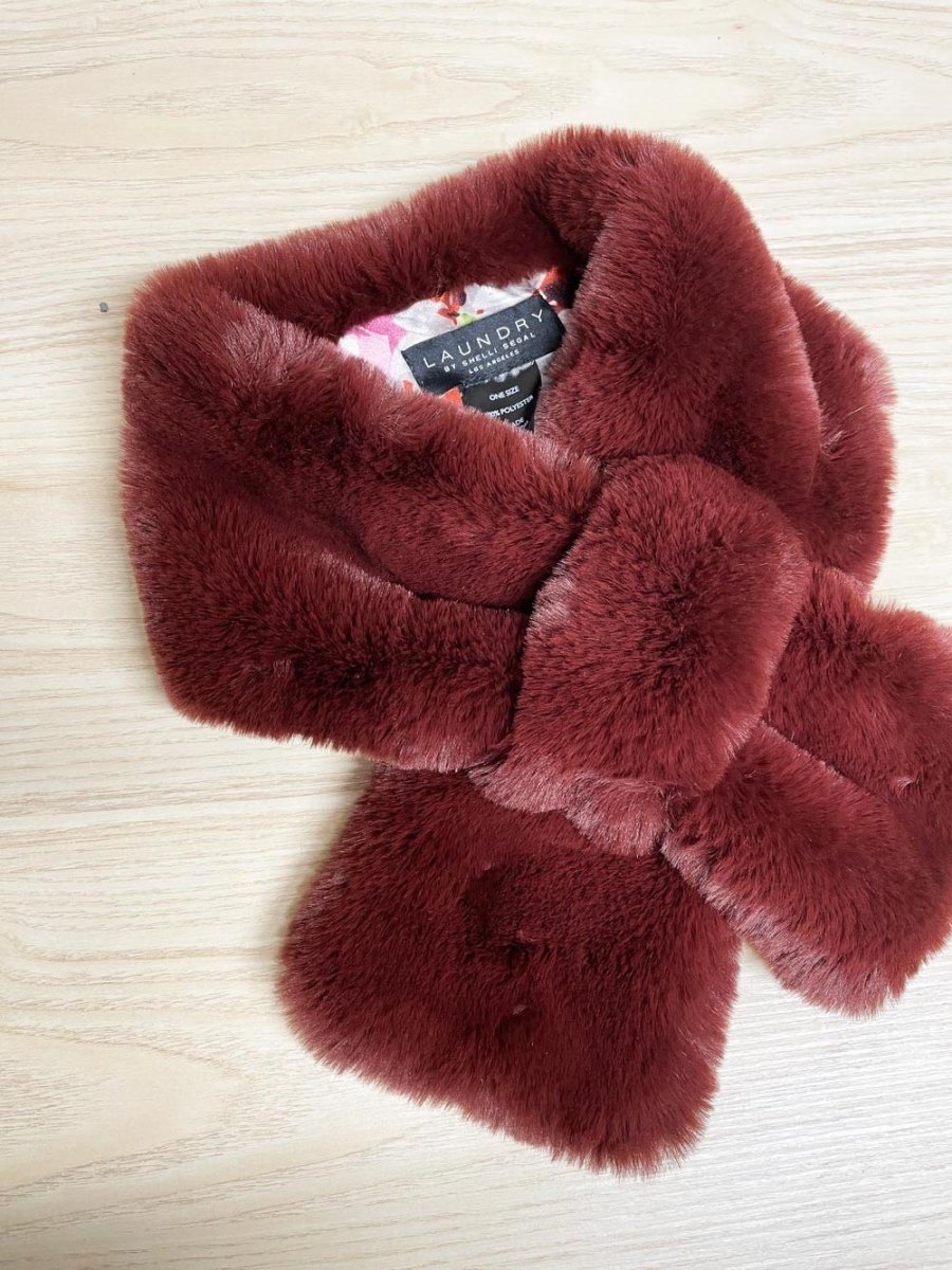 laundry by shelli segal faux fur scarf - good market thrift store