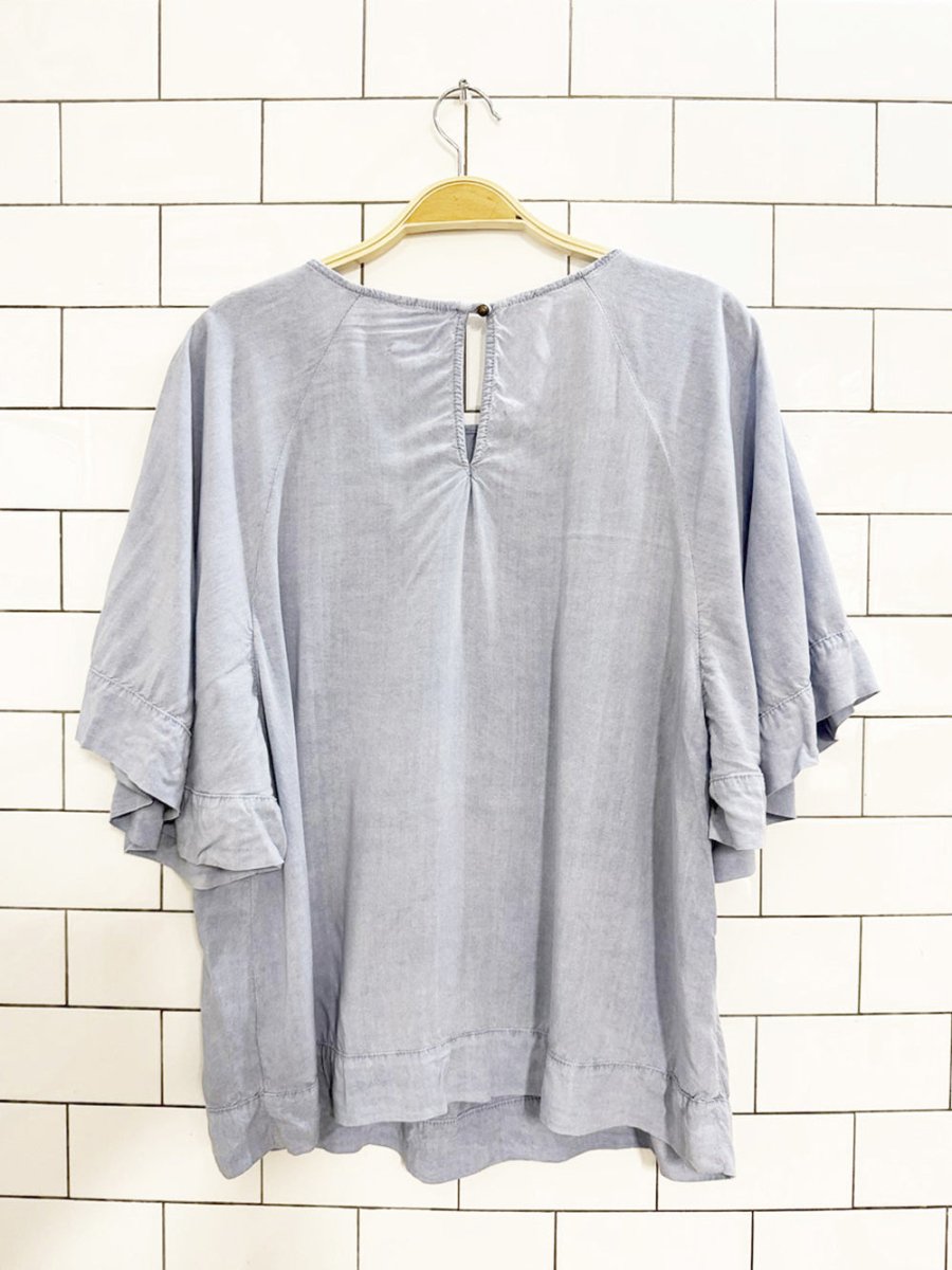 LAVI flowy sleeve chambray blouse | sam and lavi LA - good market thrift store