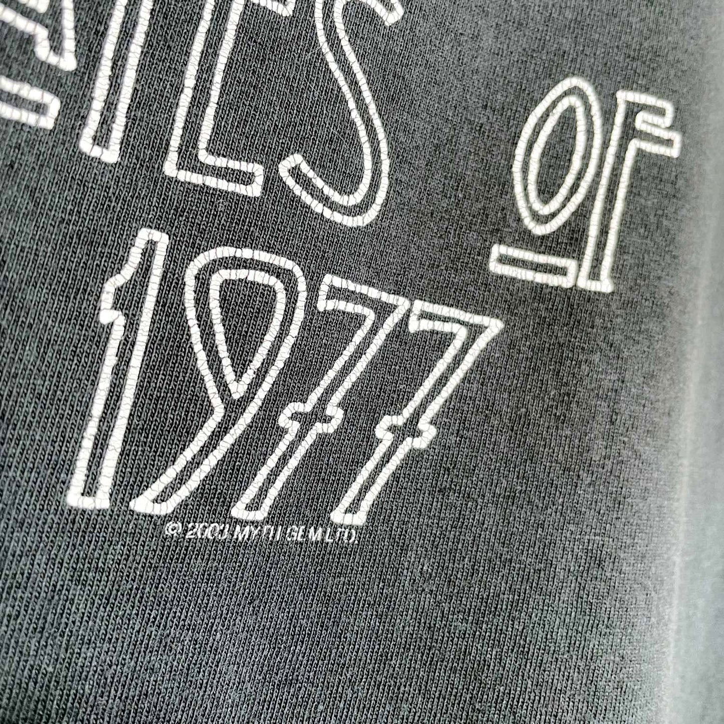 led zeppelin 2003 myth gem usa 1977 tee - size small