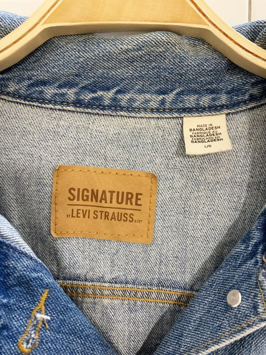 levi strauss signature white tab denim jacket - good market thrift store