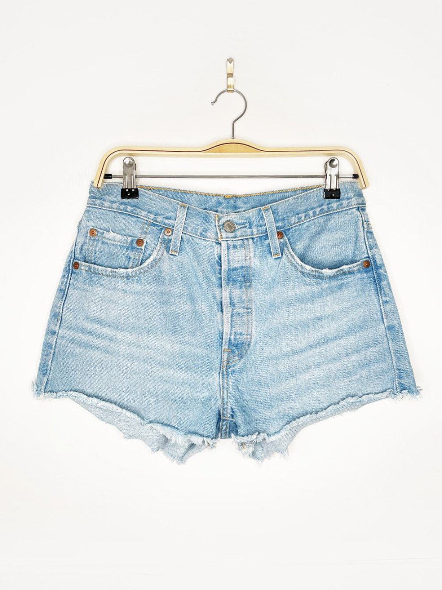 levi's 501 cut off denim shorts - good market thrift store