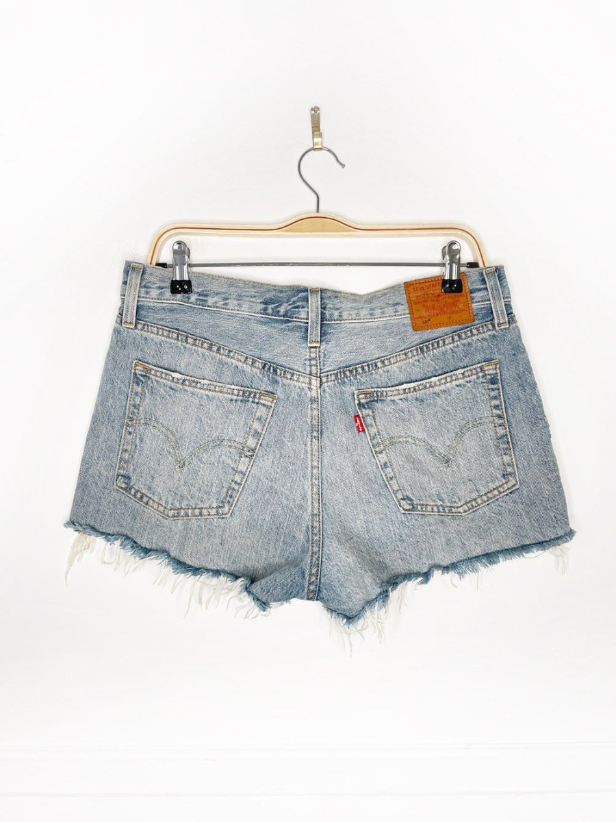 levi's 501 cut off denim shorts - good market thrift store