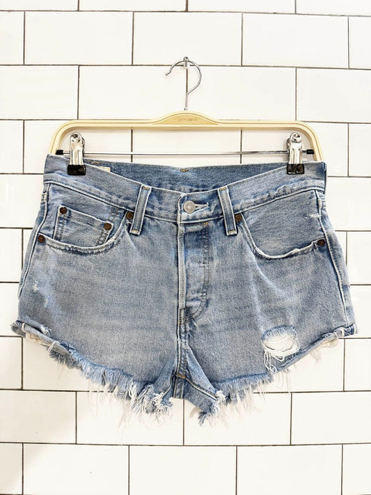 levi's 501 distressed cut - off denim shorts - good market thrift store