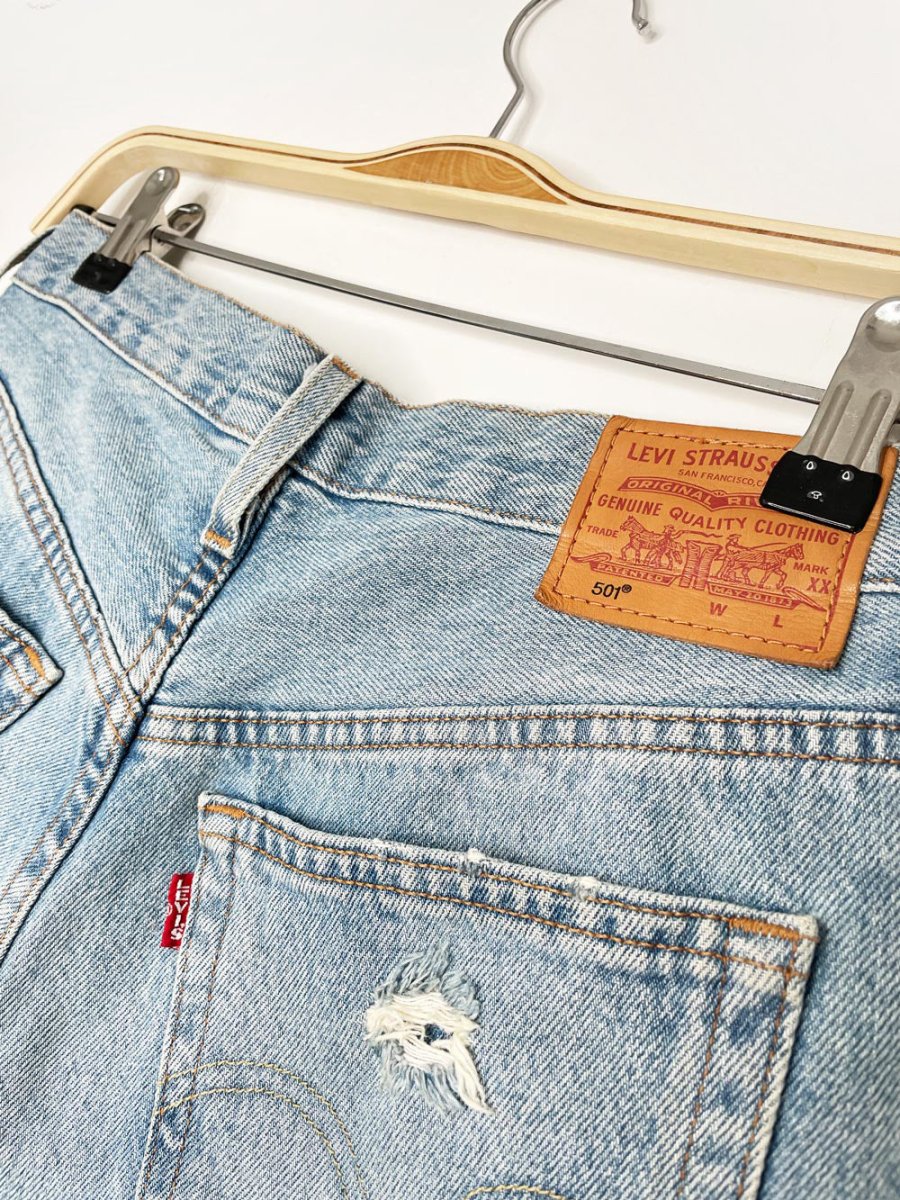 levi's 501 distressed cut off denim shorts - good market thrift store