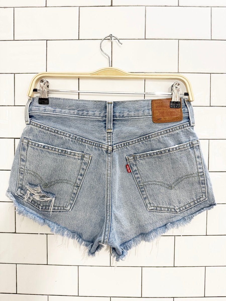 levi's 501 distressed cut - off denim shorts - good market thrift store