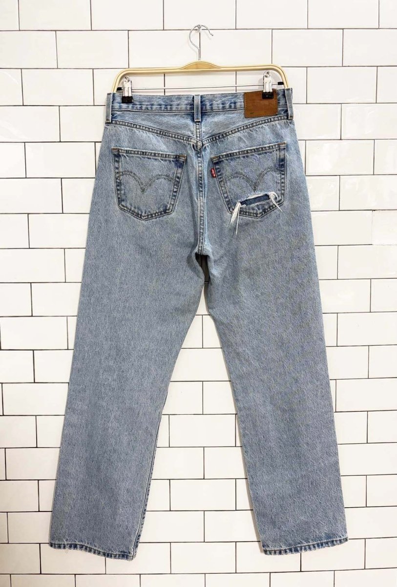 levis 501 distressed straight leg jeans - good market thrift store