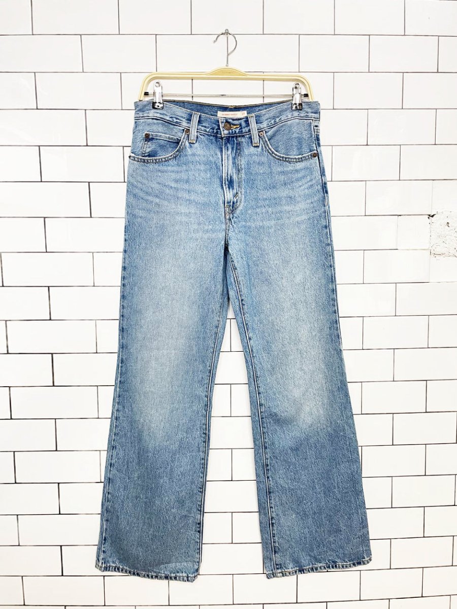 levi's 94 baggy bootcut jeans - good market thrift store