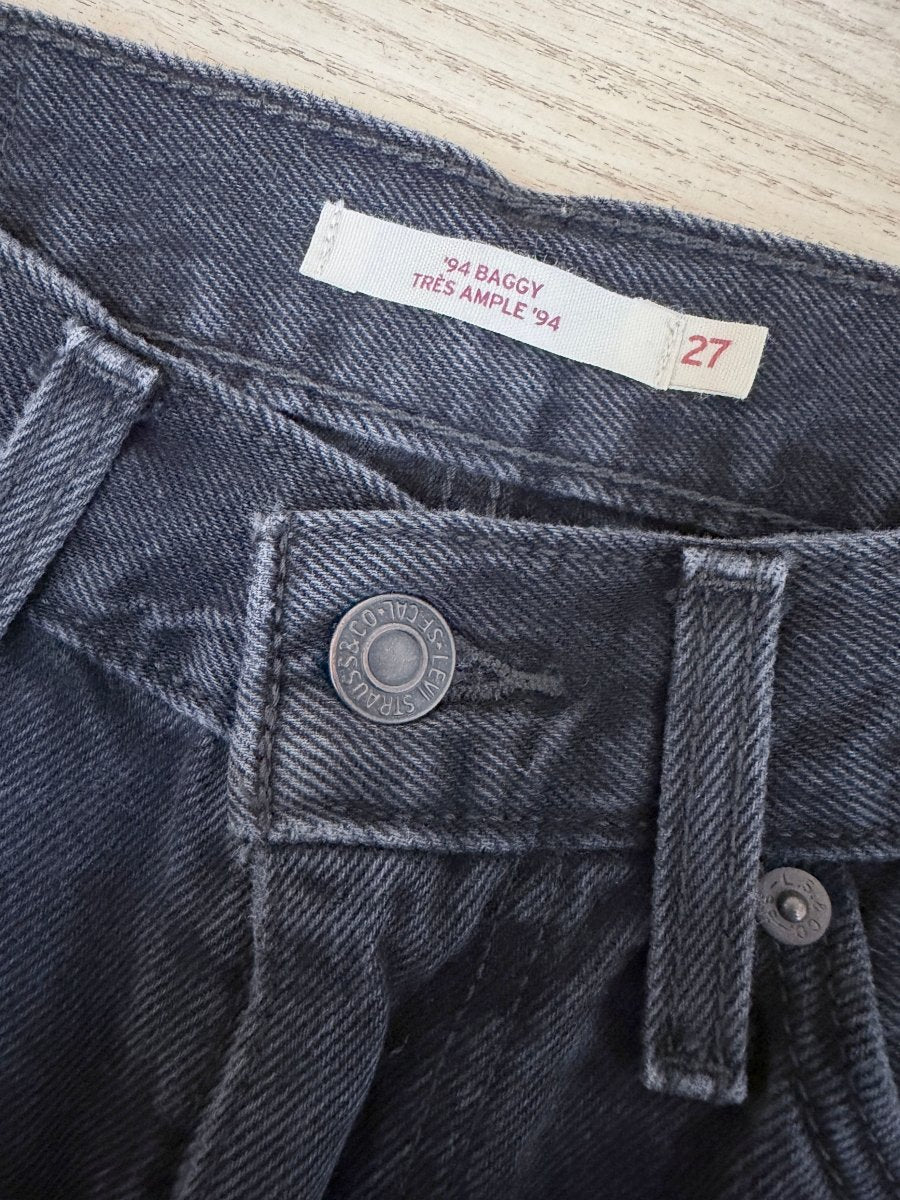 levi's '94 baggy jeans - good market thrift store