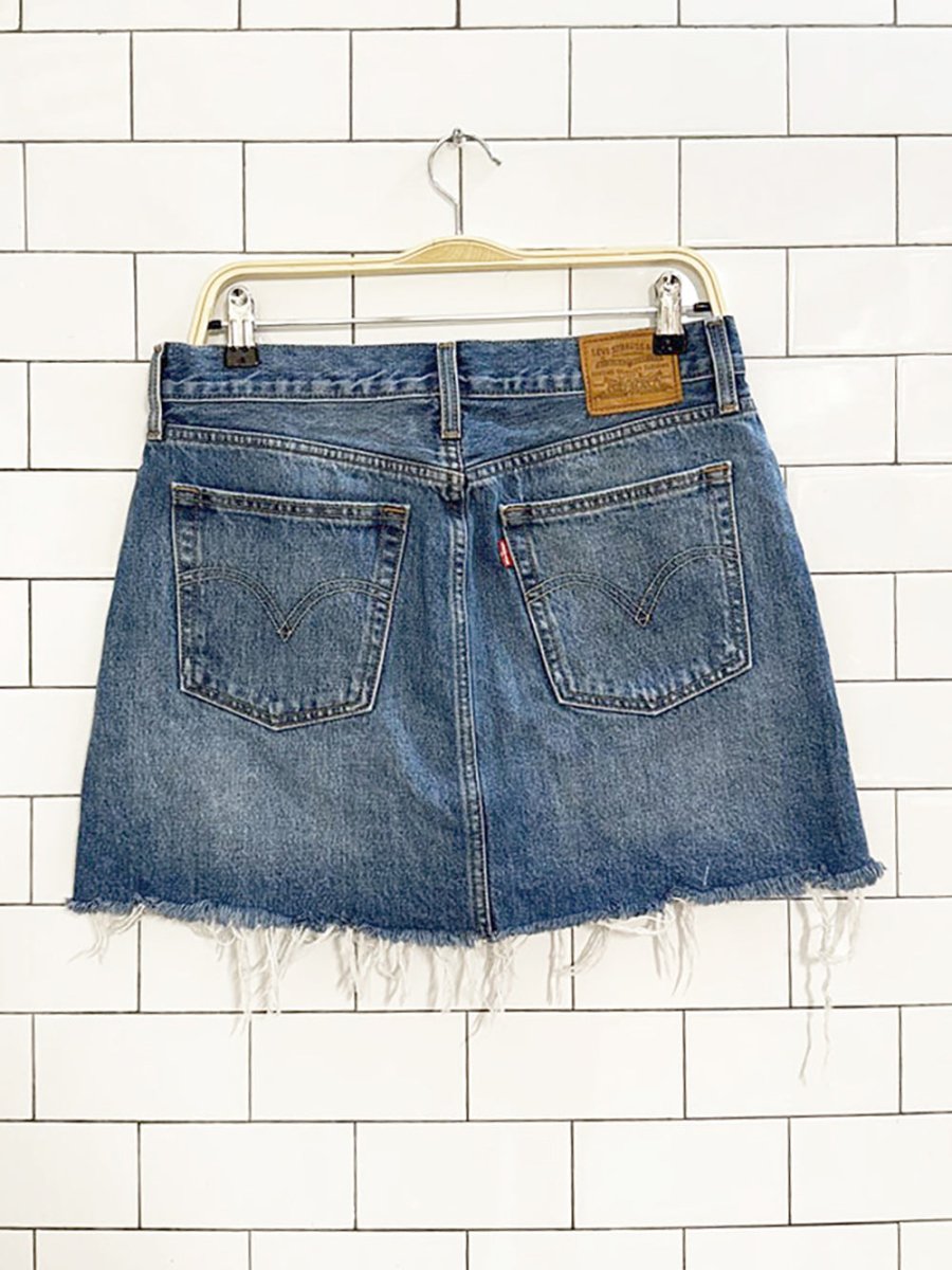 levi's button fly cut off denim mini skirt - good market thrift store