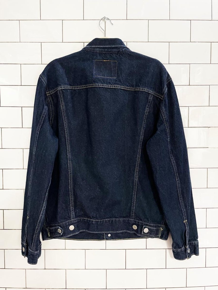 levi's dark wash denim trucker jacket - good market thrift store