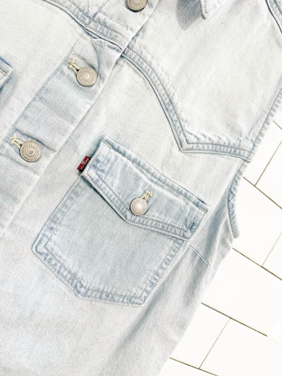 levi's full button denim sleeveless raw hem shirt - good market thrift store