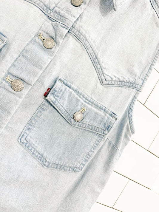 levi's full button denim sleeveless raw hem shirt - good market thrift store