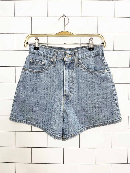 levi's high loose textured denim shorts - good market thrift store