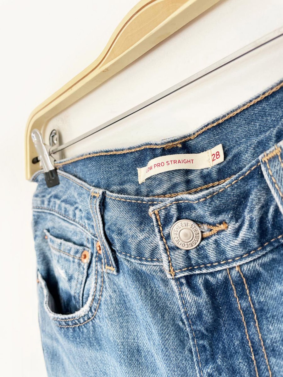 levi's lo pro 90s straight jeans - good market thrift store