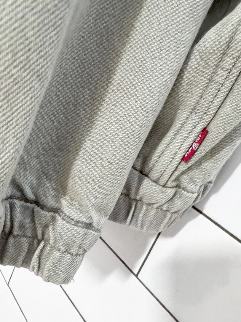 levi's oversized way denim bomber jacket - good market thrift store
