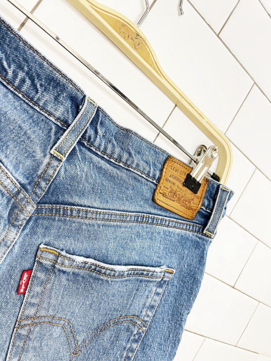 levi's ribcage cut off denim shorts - good market thrift store