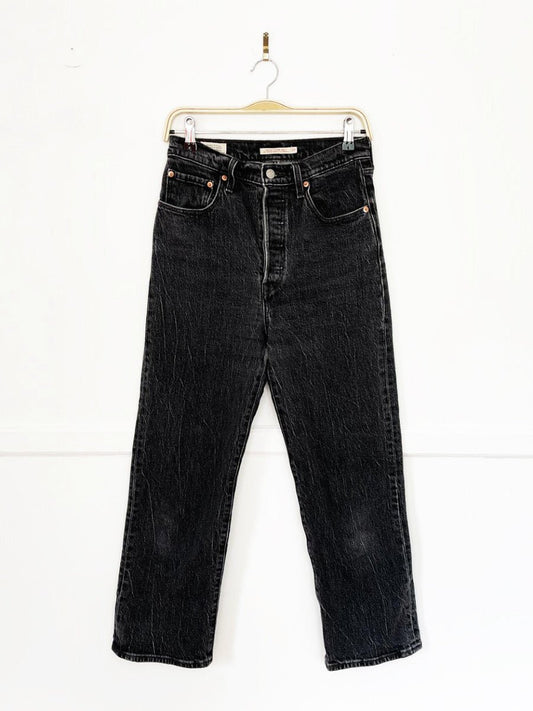 levi's ribcage straight ankle button fly jeans - good market thrift store