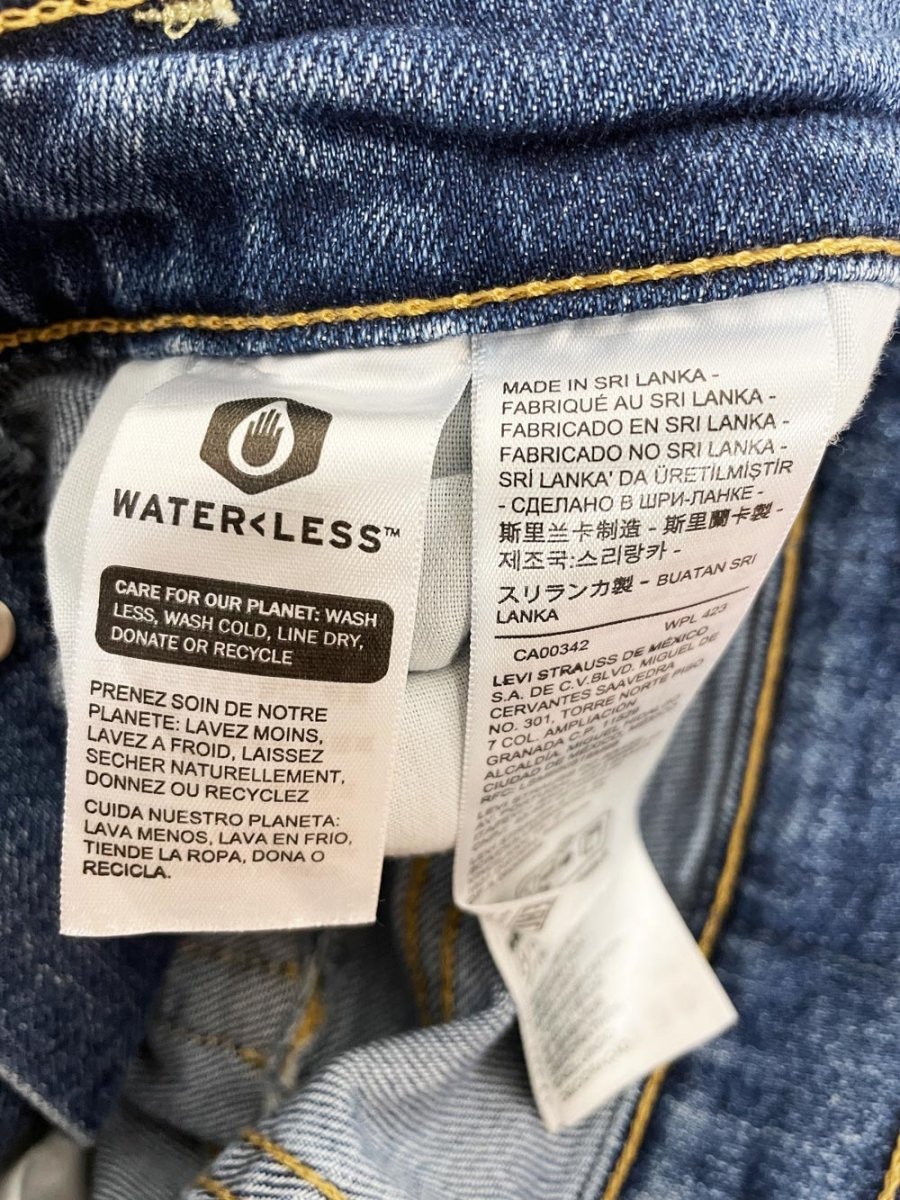 levis ribcage straight ankle button fly jeans - good market thrift store