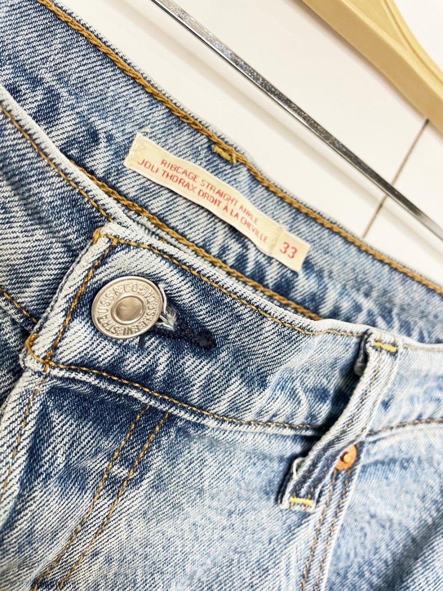 levi's ribcage straight ankle jeans - good market thrift store