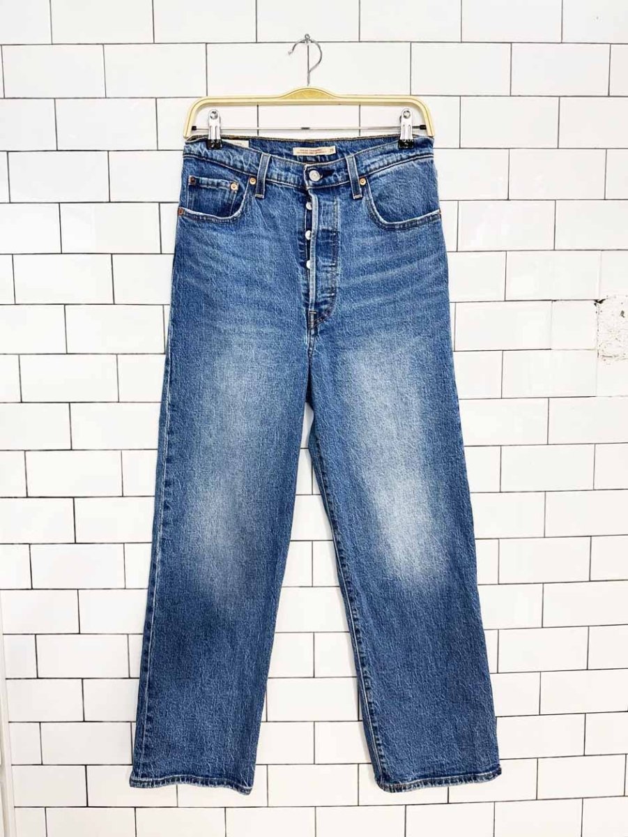 levi's ribcage straight ankle jeans - good market thrift store