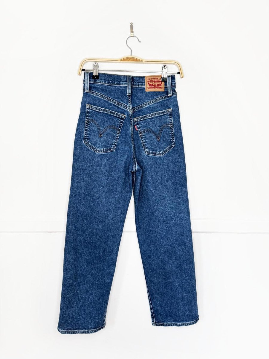 levi's ribcage straight ankle jeans - good market thrift store