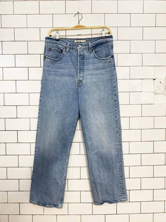 levi's ribcage straight button fly jeans - good market thrift store