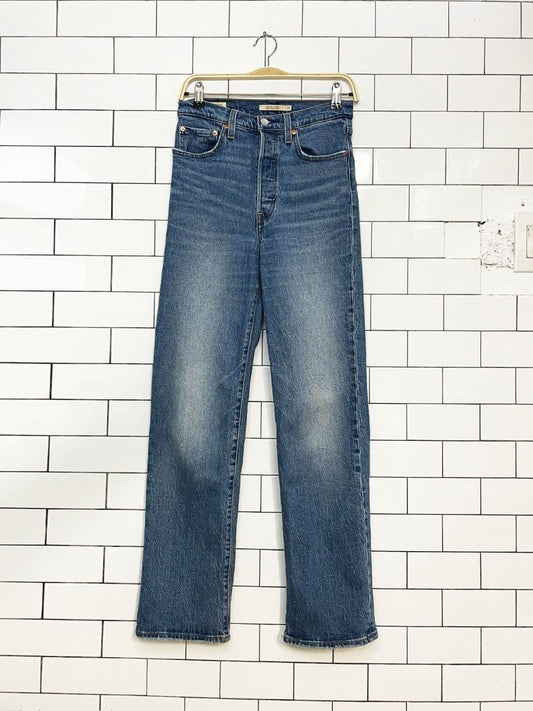 levi's ribcage straight jeans - good market thrift store