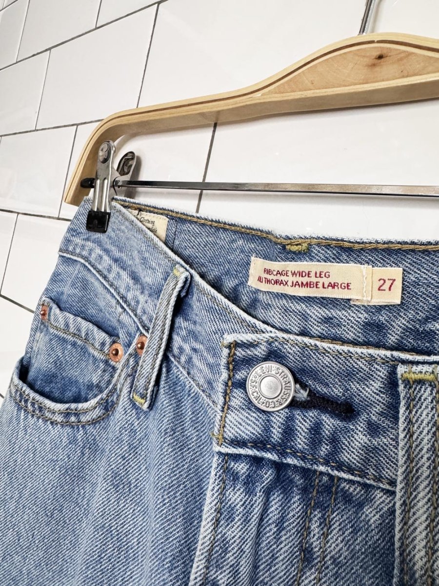 levi's ribcage wide leg jeans | light wash - good market thrift store