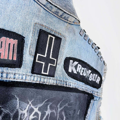 vintage levi's heavy metal battle patch denim vest - medium