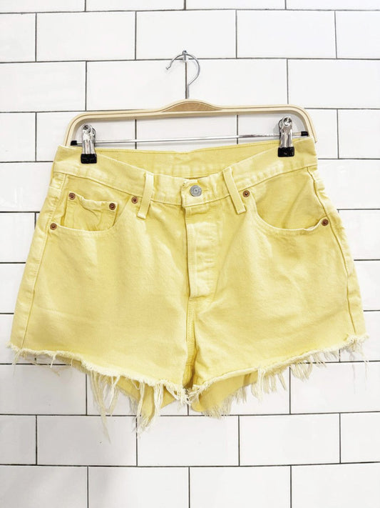 levi's white tab 501 distressed cut off denim shorts - good market thrift store